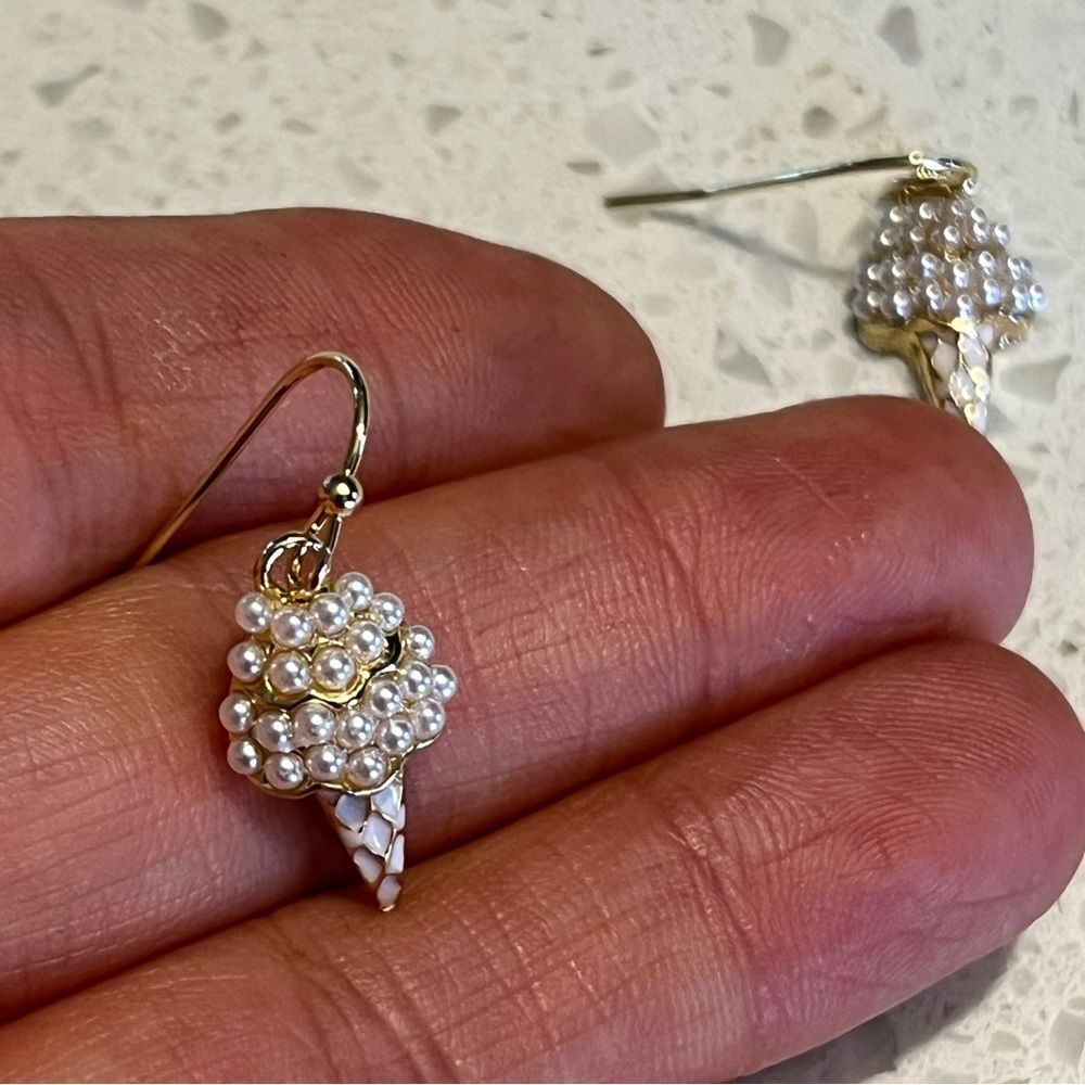 Elegant Gold Pearl‎ Ice Cream Cone Earrings - Picture 7 of 10